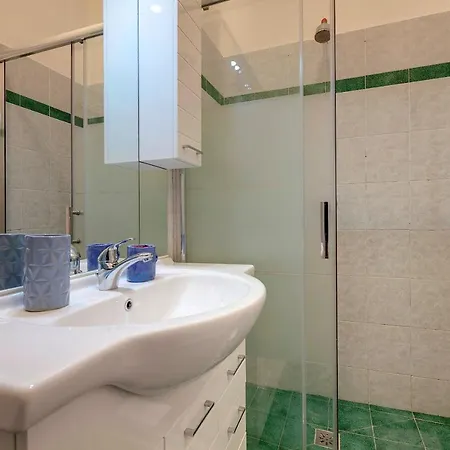 Greci 16 Iii Apartment *