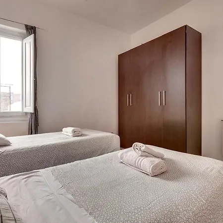Apartment Greci 16 Iii Florence