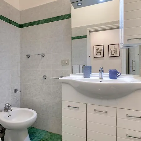 Apartman Greci 16 Iii *